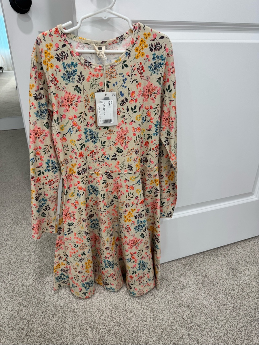 Walkiddy kids floral long sleeves skater dress new with tags size 10 girls